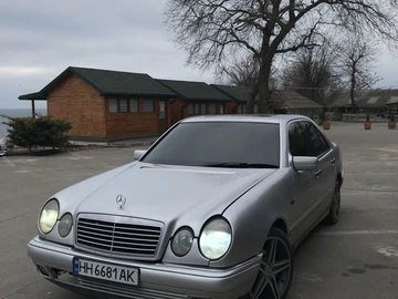 Авто Mercedes E Серия 1996 № 8513918