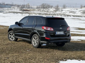 Авто Hyundai Santa Fe 2010 № 8513982