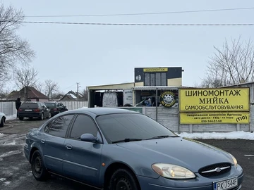 Авто Ford Taurus 2001 № 8514183