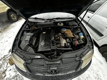 Авто Volkswagen Passat Sedan 1996 № 8514255
