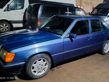 Авто Mercedes 250 1995 № 8514464