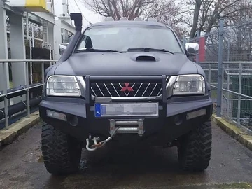 Авто Mitsubishi L 200 2003 № 8514739