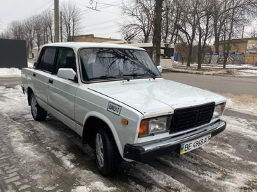 Авто ВАЗ 2107 1989 № 8514946
