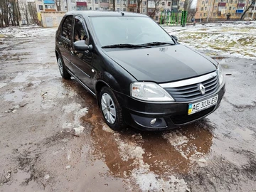 Авто Renault Logan 2011 № 8514965