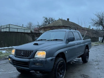 Авто Mitsubishi L 200 2005 № 8515300