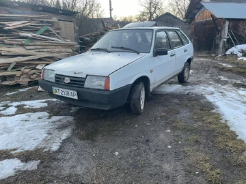 Авто ВАЗ 2109 1990 № 8515389
