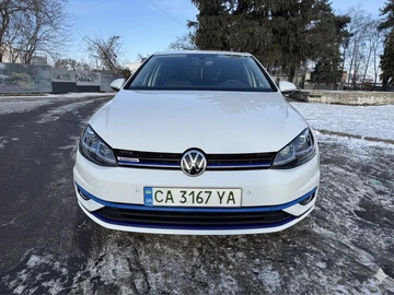 Авто Volkswagen Golf 2020 № 8515497