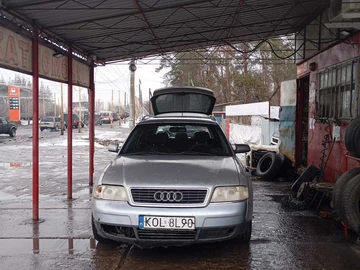Авто Audi A6 2000 № 8515565