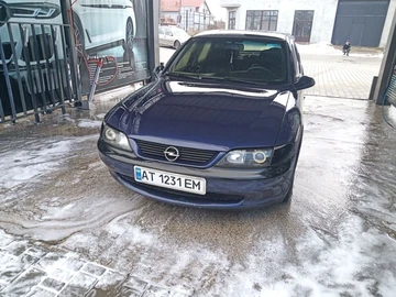 Авто Opel Vectra 1998 № 8515573