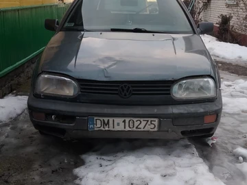 Авто Volkswagen Golf 1997 № 8515584