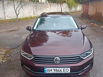 Авто Volkswagen Passat Hatchback 2015 № 8515595
