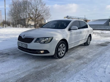 Авто Skoda Superb 2013 № 8515746