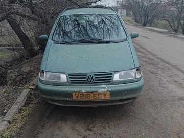 Авто Volkswagen Sharan 1999 № 8515761