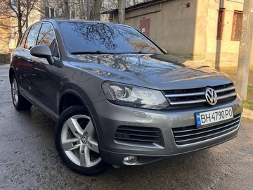 Авто Volkswagen Touareg 2011 № 8515915