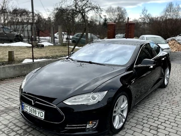 Авто Tesla Model S 2015 № 8516009