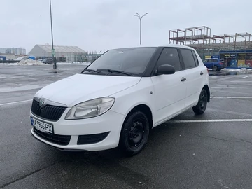 Авто Skoda Fabia 2011 № 8516015