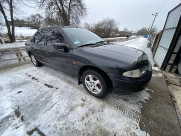 Авто Ford Mondeo 1993 № 8516019