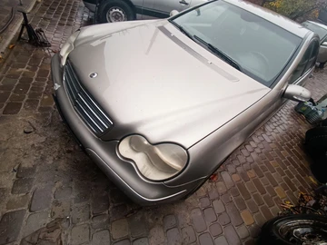 Авто Mercedes 200 2003 № 8516024
