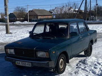 Авто ВАЗ 2107 1995 № 8516072