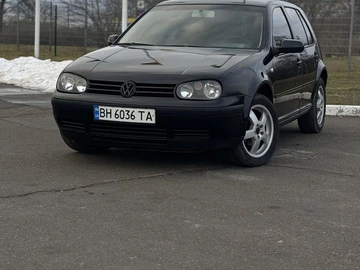 Авто Volkswagen Golf 2003 № 8516176