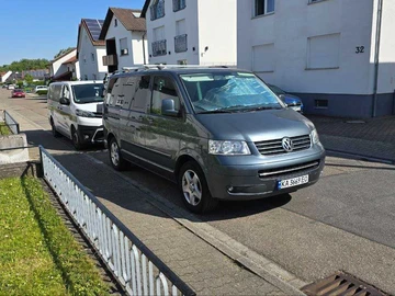 Авто Volkswagen Multivan 2005 № 8516252