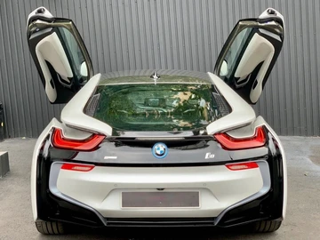 Авто BMW I8 2015 № 8516265