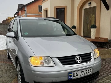 Авто Volkswagen Touran 2006 № 8516471