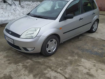 Авто Ford Fiesta 2004 № 8516579