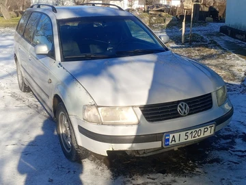Авто Volkswagen Passat Variant 1998 № 8516609