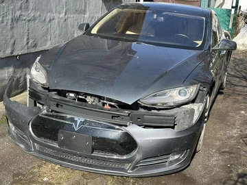 Авто Tesla Model S 2013 № 8516995