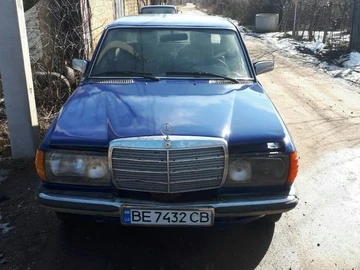 Авто Mercedes W123 1986 № 8517005