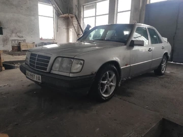 Авто Mercedes 220 1994 № 8517014