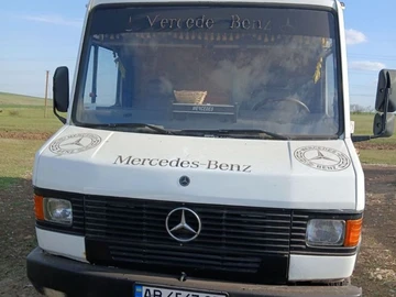 Авто Mercedes Mb 1995 № 8517192