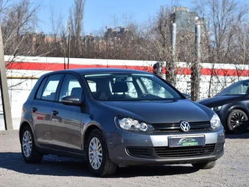Авто Volkswagen Golf 2010 № 8517208