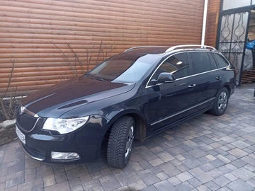 Авто Skoda Superb 2010 № 8517357