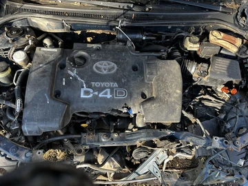 Авто Toyota Avensis 2005 № 8517363
