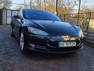 Авто Tesla Model S 2013 № 8517418
