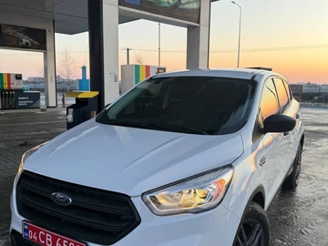 Авто Ford Escape 2018 № 8517502