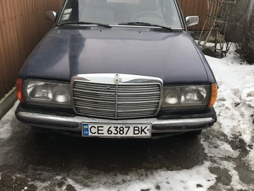 Авто Mercedes 200 1982 № 8517643