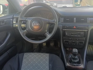 Авто Audi A6 1997 № 8517672