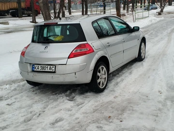Авто Renault 8 2008 № 8517677