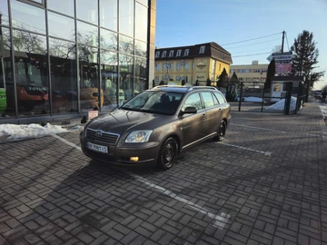 Авто Toyota Avensis 2004 № 8517686