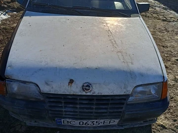 Авто Opel Kadett 1986 № 8517700