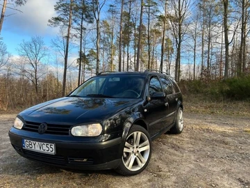 Авто Volkswagen Golf 2002 № 8517764