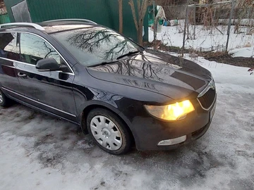 Авто Skoda Superb 2010 № 8517875