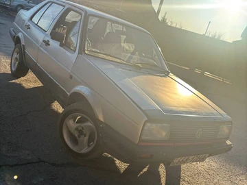 Авто Volkswagen Jetta 1989 № 8517891