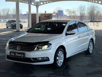Авто Volkswagen Passat Sedan 2012 № 8517903