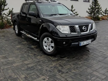Авто Nissan Navara 2010 № 8518030