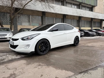Авто Hyundai Elantra 2013 № 8518057