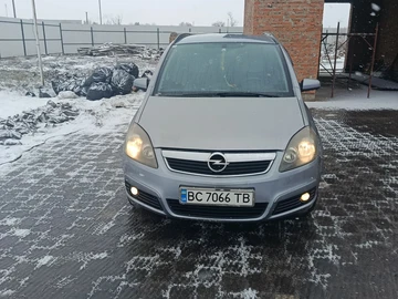 Авто Opel Zafira 2005 № 8518110